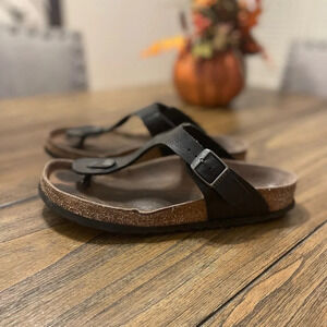 Birkenstock Gizeh Women’s Black Birko Flor T Strap Sandals Size 38 US 7 Hippie
